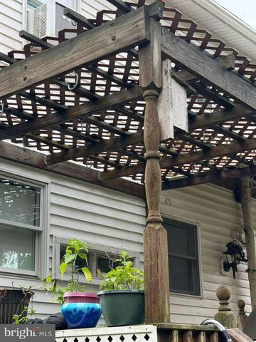 131 SUMMIT AVE, Trenton, NJ 08628