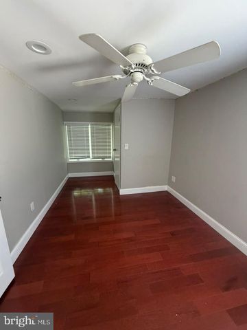131 SUMMIT AVE, Trenton, NJ 08628