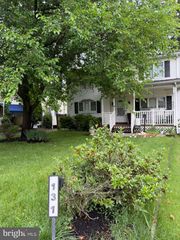 131 SUMMIT AVE, Trenton, NJ 08628