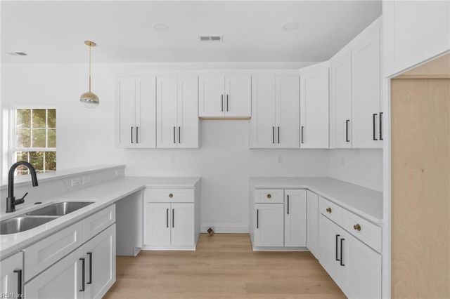 2124 Pearl ST, Portsmouth, VA 23704