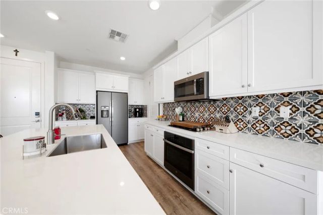 803 Cherry, Upland, CA 91786