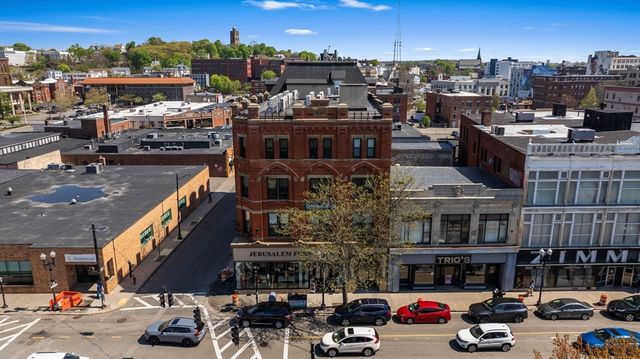 64 Market Street 209, Lynn, MA 01901