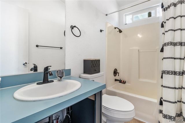 1098 Copper Drive, Bullhead City, AZ 86442