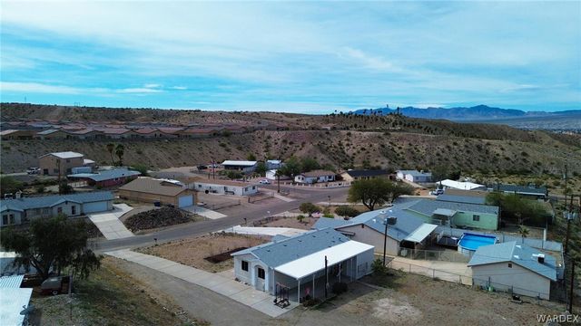 1098 Copper Drive, Bullhead City, AZ 86442