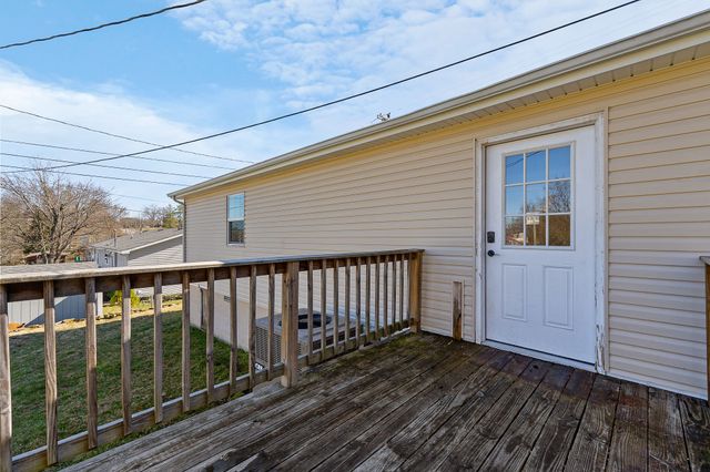 770 E Hudgens St, Cookeville, TN 38501