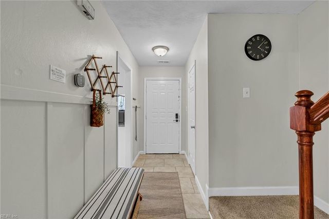 5619 Picadilly LN, Portsmouth, VA 23703