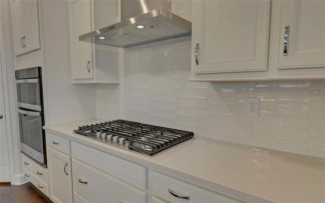 2457 Naples Street, Hoschton, GA 30548