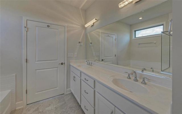 2457 Naples Street, Hoschton, GA 30548