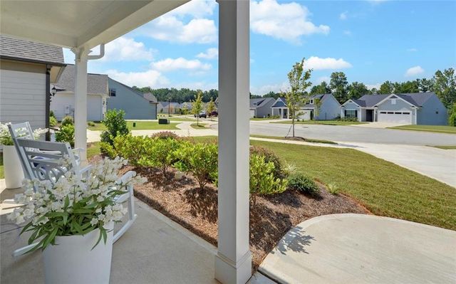 2457 Naples Street, Hoschton, GA 30548