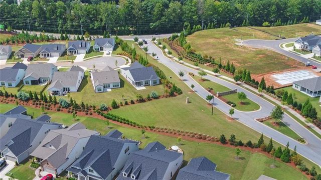 2457 Naples Street, Hoschton, GA 30548