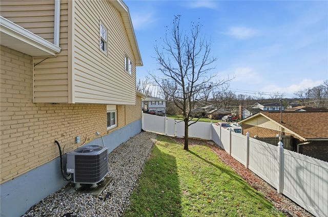 1 Pinehurst Court, Fairfield, OH 45014