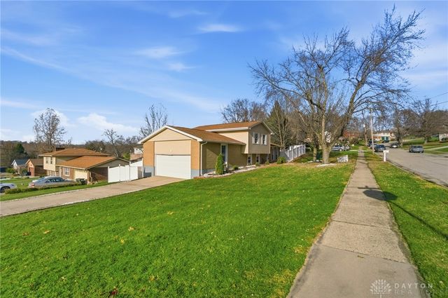 1 Pinehurst Court, Fairfield, OH 45014