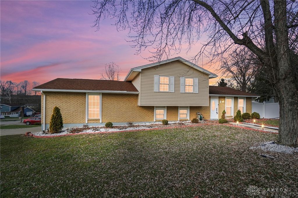 1 Pinehurst Court, Fairfield, OH 45014