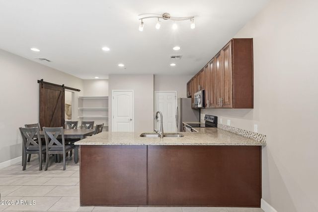 1406 W MAIN Street 110, Mesa, AZ 85201