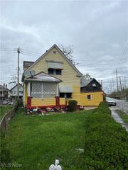 14517 Scioto Avenue, Cleveland, OH 44112