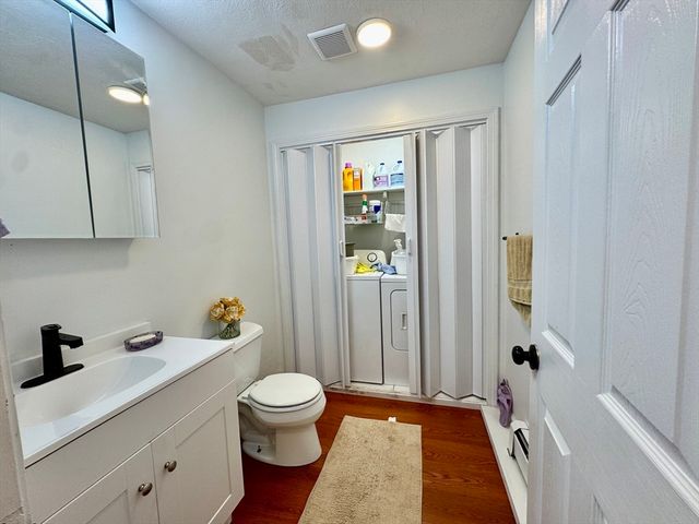 32 Delta Ter 32, Malden, MA 02148