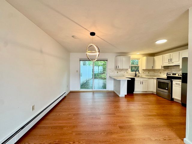 32 Delta Ter 32, Malden, MA 02148