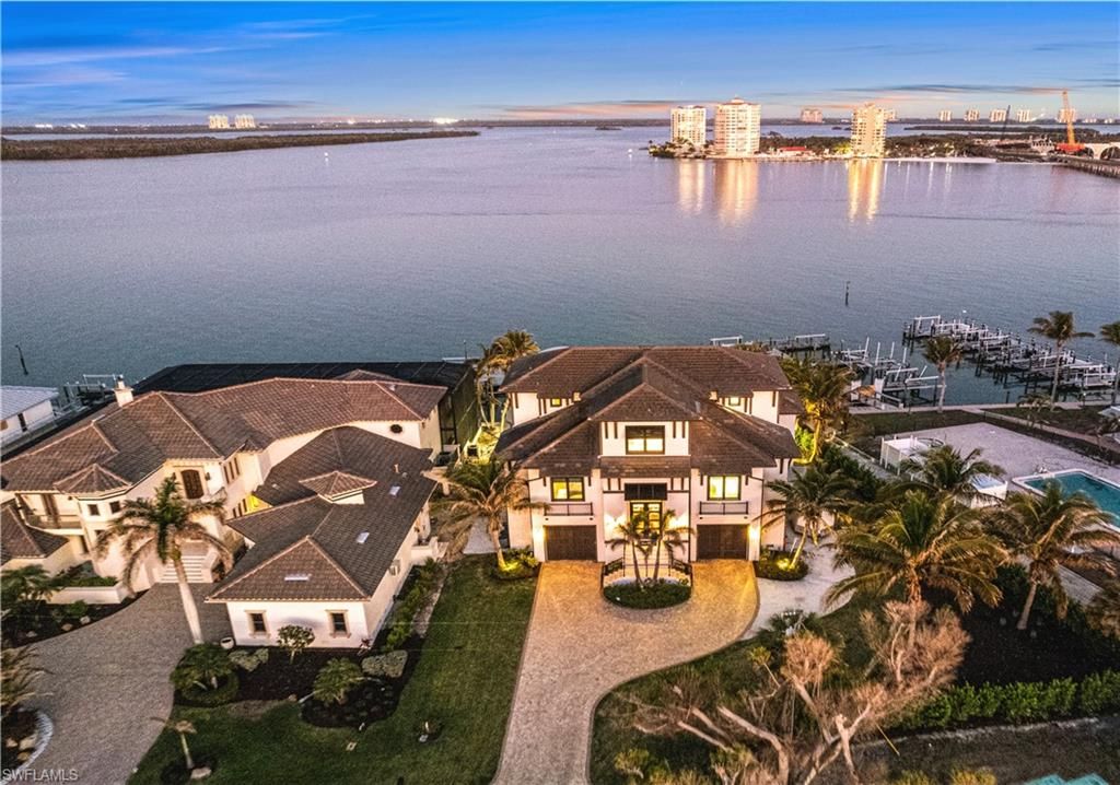 160 Little Carlos LN, FORT MYERS BEACH, FL 33931 — exterior