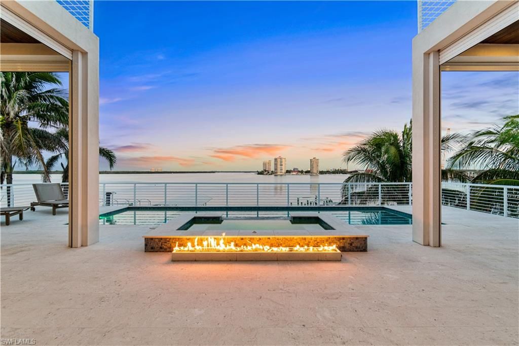 160 Little Carlos LN, FORT MYERS BEACH, FL 33931 — photo 2