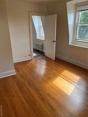 109 Montgomery Street 3C, Poughkeepsie, NY 12601