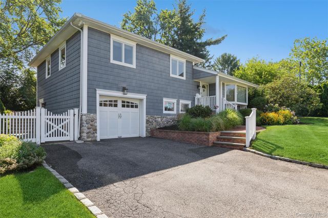 17 Duncan Lane, Huntington, NY 11743