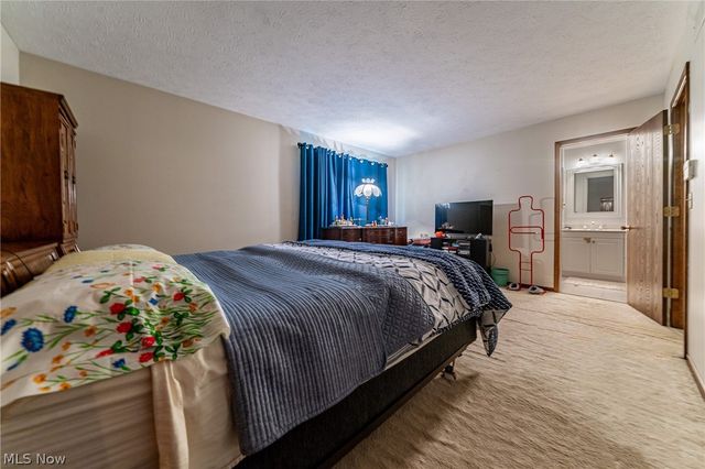 19717 Sagamore Road, Walton Hills, OH 44146