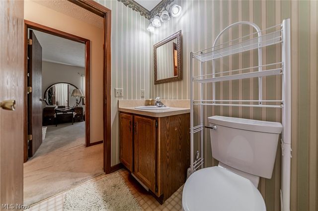 19717 Sagamore Road, Walton Hills, OH 44146