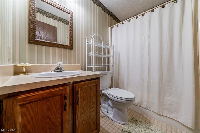 19717 Sagamore Road, Walton Hills, OH 44146