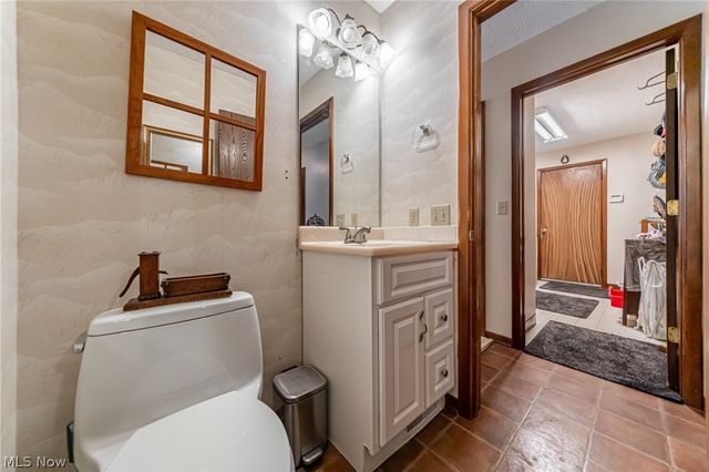 19717 Sagamore Road, Walton Hills, OH 44146