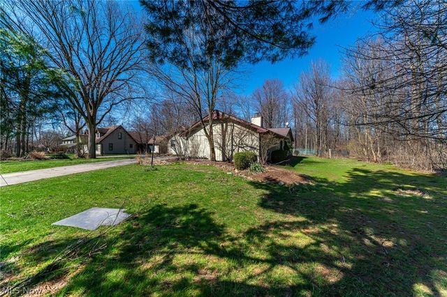 19717 Sagamore Road, Walton Hills, OH 44146