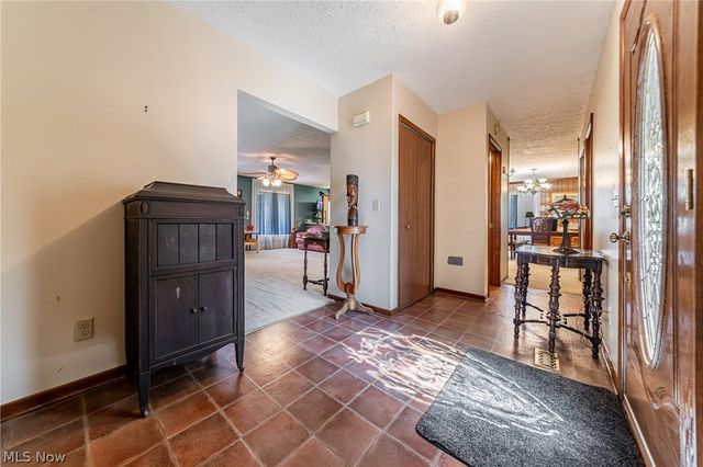19717 Sagamore Road, Walton Hills, OH 44146