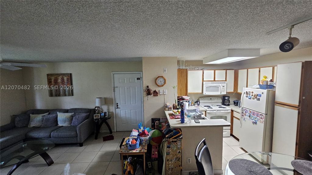 Image 18 of property listing at 931 Lyons Rd 4102, Coconut Creek, FL 33063