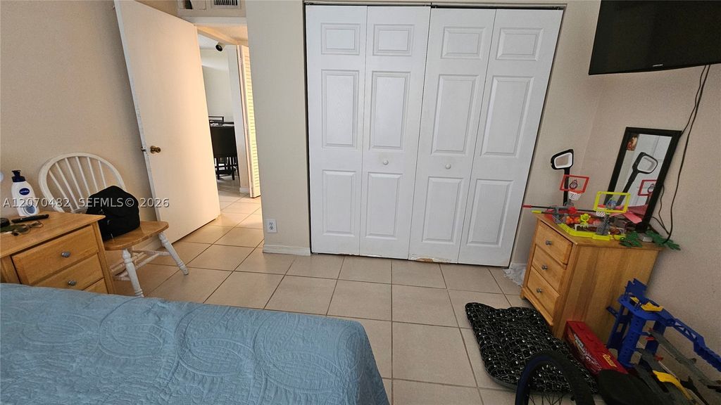Image 21 of property listing at 931 Lyons Rd 4102, Coconut Creek, FL 33063