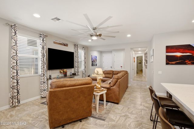 13858 S Camino Acelga, Sahuarita, AZ 85629