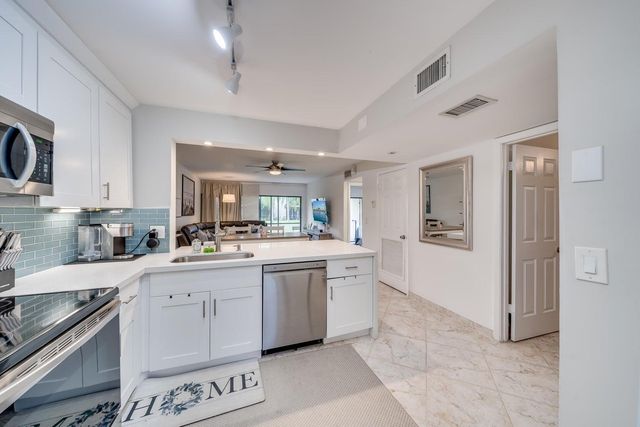 3939 NE 5th Avenue D103, Boca Raton, FL 33431