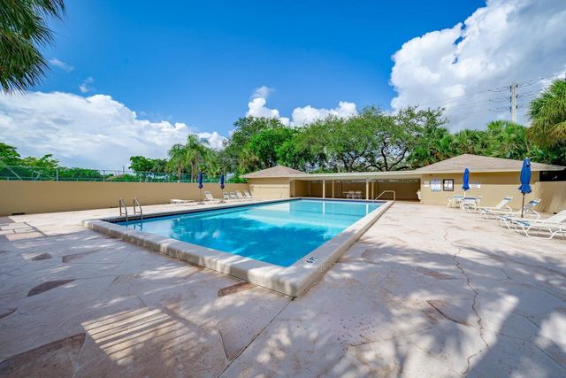 3939 NE 5th Avenue D103, Boca Raton, FL 33431