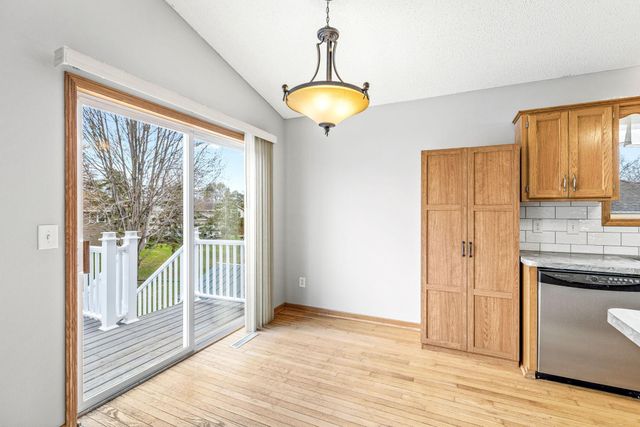 9623 Hamlet Avenue S, Cottage Grove, MN 55016