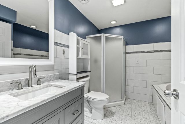 9623 Hamlet Avenue S, Cottage Grove, MN 55016