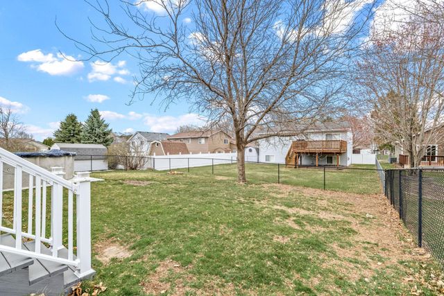 9623 Hamlet Avenue S, Cottage Grove, MN 55016