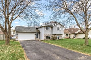 9623 Hamlet Avenue S, Cottage Grove, MN 55016