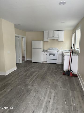 6 Alexander Street, Gloversville, NY 12078