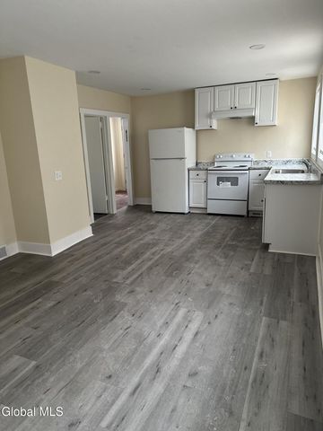 6 Alexander Street, Gloversville, NY 12078