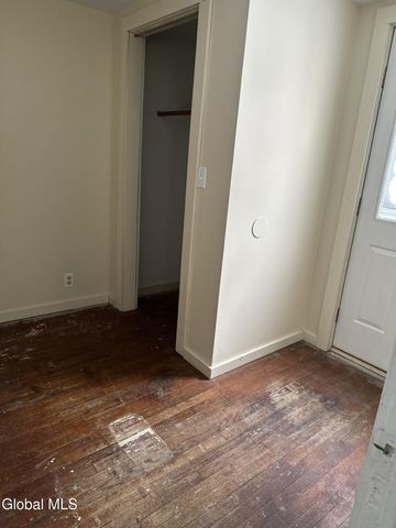 6 Alexander Street, Gloversville, NY 12078