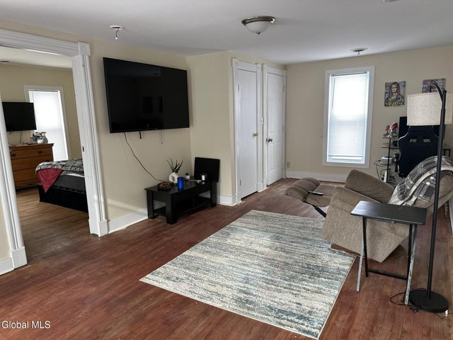 6 Alexander Street, Gloversville, NY 12078