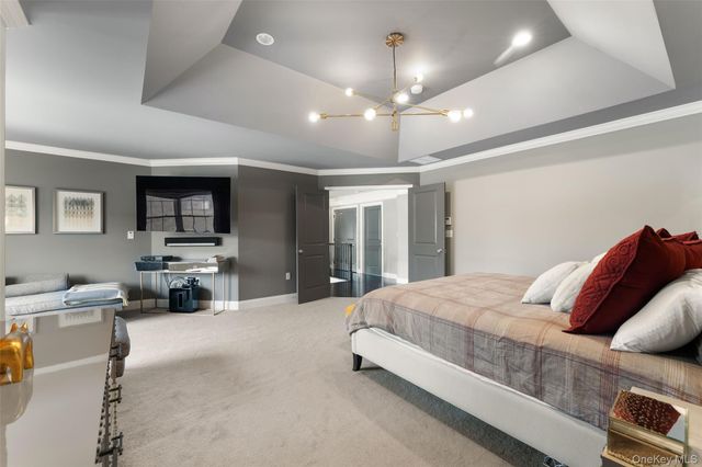 108 Boxwood Circle, Hopewell Junction, NY 12533