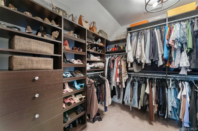 108 Boxwood Circle, Hopewell Junction, NY 12533