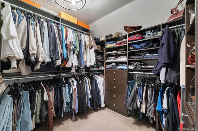 108 Boxwood Circle, Hopewell Junction, NY 12533