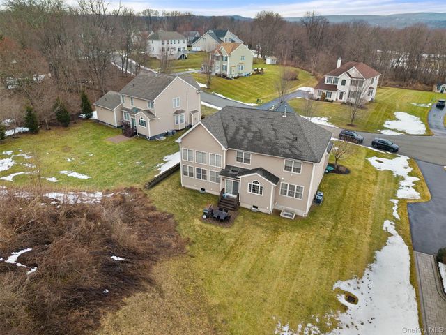 108 Boxwood Circle, Hopewell Junction, NY 12533