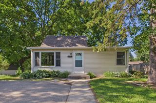 224 W 78th Street, Chanhassen, MN 55317