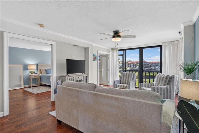 1805 MARINER DRIVE 51, Tarpon Springs, FL 34689